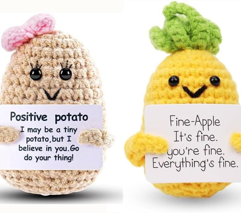 Positive?Crochet Funny Knitted Wool Doll Toy with Positive Card - Creative Cute Mini Crochet Positive Potato Dolls Cheer Up Gift for Family Kids Friends Encouragement Decoration (B- to My Daughter)
